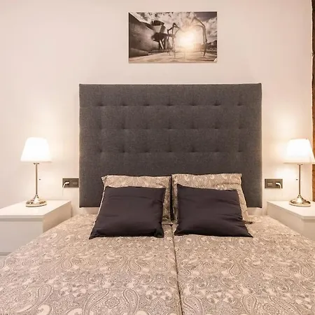 Apartment Dendarikale Old Town By Next Stop